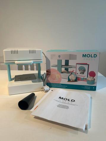 We R Memory Keepers The Mold Press beschikbaar voor biedingen