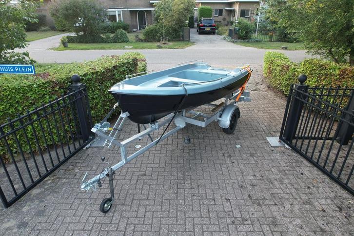 Complete boot + trailer – direct varen!, Watersport en Boten, Accessoires en Onderhoud, Zo goed als nieuw, Ophalen