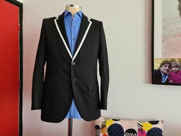 Nieuw Hugo Boss colbert super pasvorm maat 48 beschikbaar voor biedingen