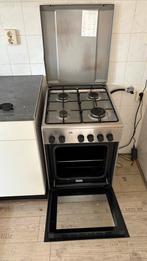 OK. gasfornuis met oven – Goed werkend en netjes!, Ophalen, 4 kookzones, Zo goed als nieuw, Gas