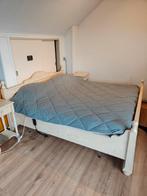 Grenen bed. Bedombouw/ledikant. 180 x 200m, Gebruikt, Tweepersoons, Ophalen of Verzenden, 180 cm