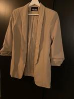 Pieces blazer maat M, Kleding | Dames, Jasjes, Kostuums en Pakken, Maat 38/40 (M), Beige, Ophalen of Verzenden, Zo goed als nieuw