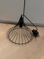 Zwarte metalen hanglamp, Ophalen of Verzenden, Zo goed als nieuw, Metaal, Minder dan 50 cm