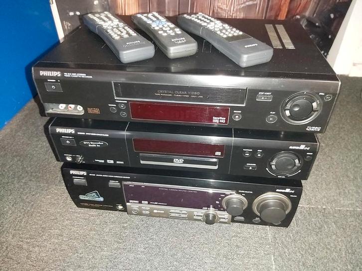Philips set! Versterker, DVD, videorec. vr810, fr965, dvd951, Audio, Tv en Foto, Stereo-sets, Zo goed als nieuw, Cd-speler, Dvd-speler