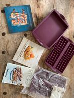 Tupperware MFV bakvormen per stuk, Huis en Inrichting, Keuken | Tupperware, Tupperware, Paars, Ophalen of Verzenden, Zo goed als nieuw