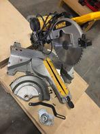 DeWalt DW718-qs afkortzaagmachine, Doe-het-zelf en Verbouw, Ophalen, 70 mm of meer, Zo goed als nieuw, Afkortzaag