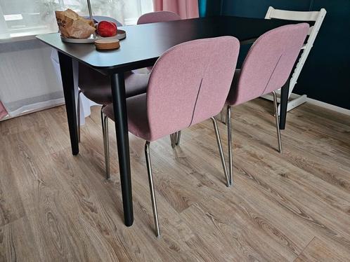 Zwarte eettafel 140x74x78cm met 4 stoelen, Huis en Inrichting, Tafels | Eettafels, Zo goed als nieuw, 50 tot 100 cm, Rechthoekig