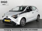 Toyota Aygo 1.0 VVT-i X SILVERLINE FUN CARPLAY NAVI AIRCO.5, Auto's, Toyota, Voorwielaandrijving, Stof, Gebruikt, Euro 6