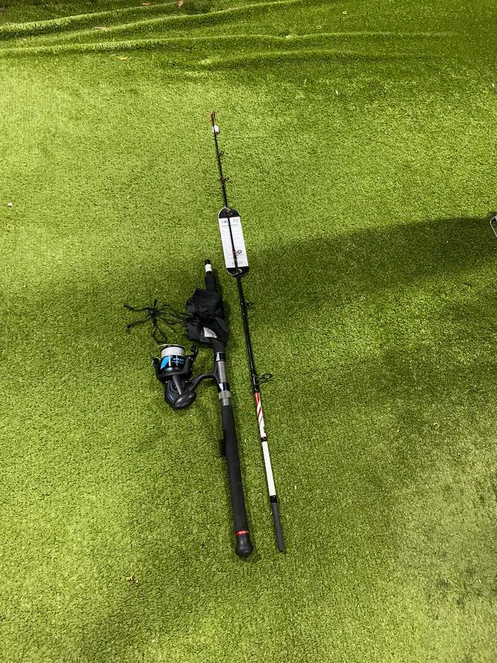 Nieuwe Penn boothengel + Penn Wrath zeemolen, 1.90m 50-150gr, Watersport en Boten, Hengelsport | Zeevissen, Nieuw, Complete set