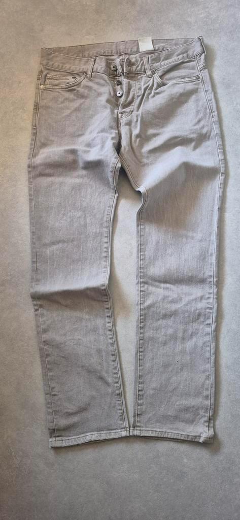 Broek grijs H&M, Kleding | Heren, Spijkerbroeken en Jeans, Gedragen, W32 (confectie 46) of kleiner, Grijs, Ophalen of Verzenden