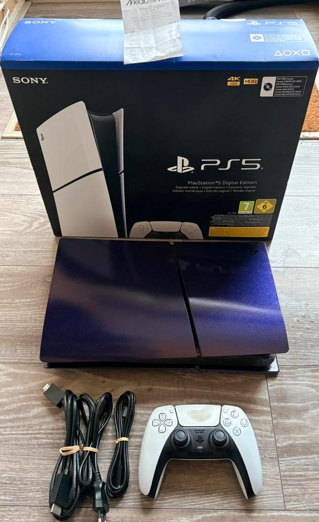 Playstation 5 slim digital edition, Spelcomputers en Games, Spelcomputers | Sony PlayStation 5, Zo goed als nieuw, Ophalen of Verzenden