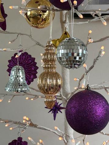 15 x mooie kerstballen paars goud glitter zilver beschikbaar voor biedingen