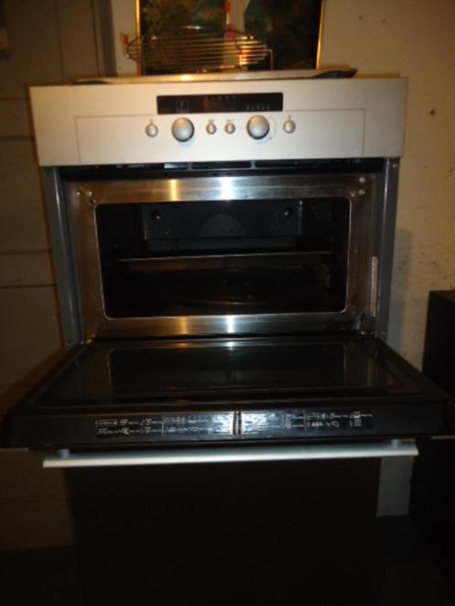 prachtig EKEA inbouw magnetronoven met vol opties in, Witgoed en Apparatuur, Magnetrons, Gebruikt, Inbouw, 45 tot 60 cm, Crisp