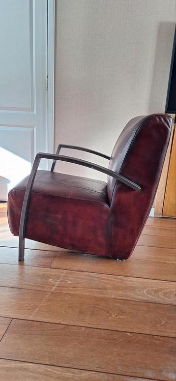  Fauteuil  leer/staal.  beschikbaar voor biedingen