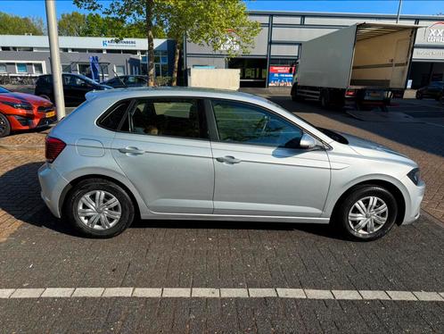 Volkswagen Polo 1.0 MPI 75pk 2018 Grijs, Auto's, Volkswagen, Particulier, Polo, Benzine, C, Hatchback, Handgeschakeld, Geïmporteerd