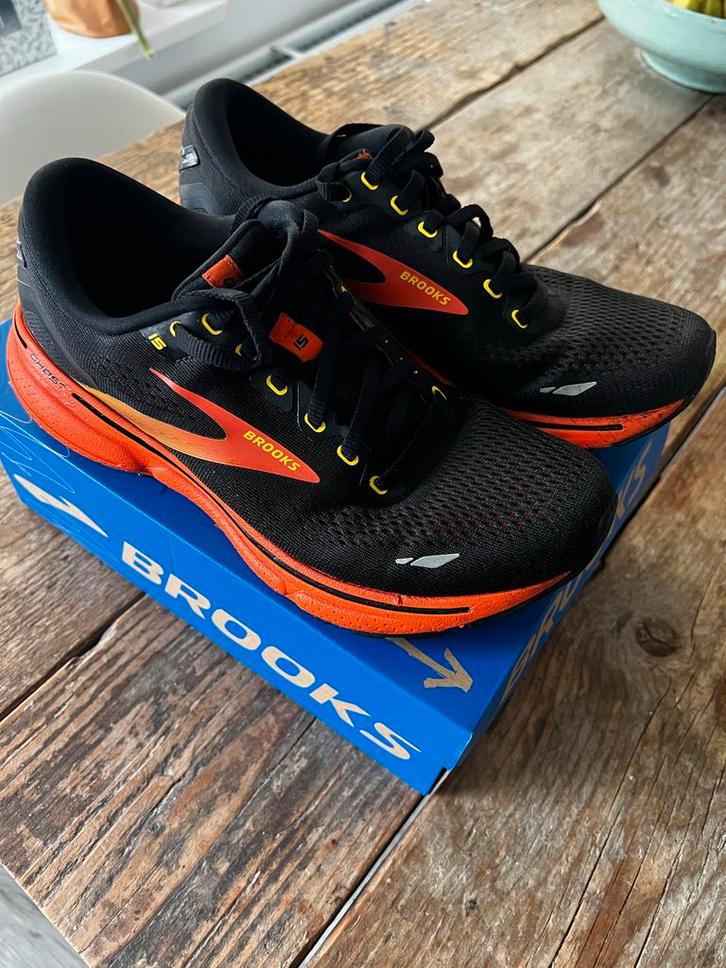 Brooks Ghost 15 Heren maat 41 - Hardloopschoenen, Kleding | Heren, Schoenen, Zo goed als nieuw, Sportschoenen, Zwart, Ophalen of Verzenden