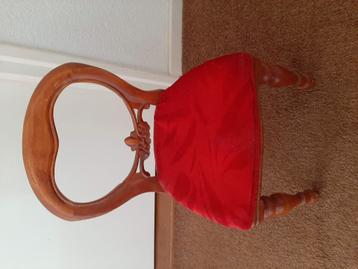 Poppen stoel  beschikbaar voor biedingen