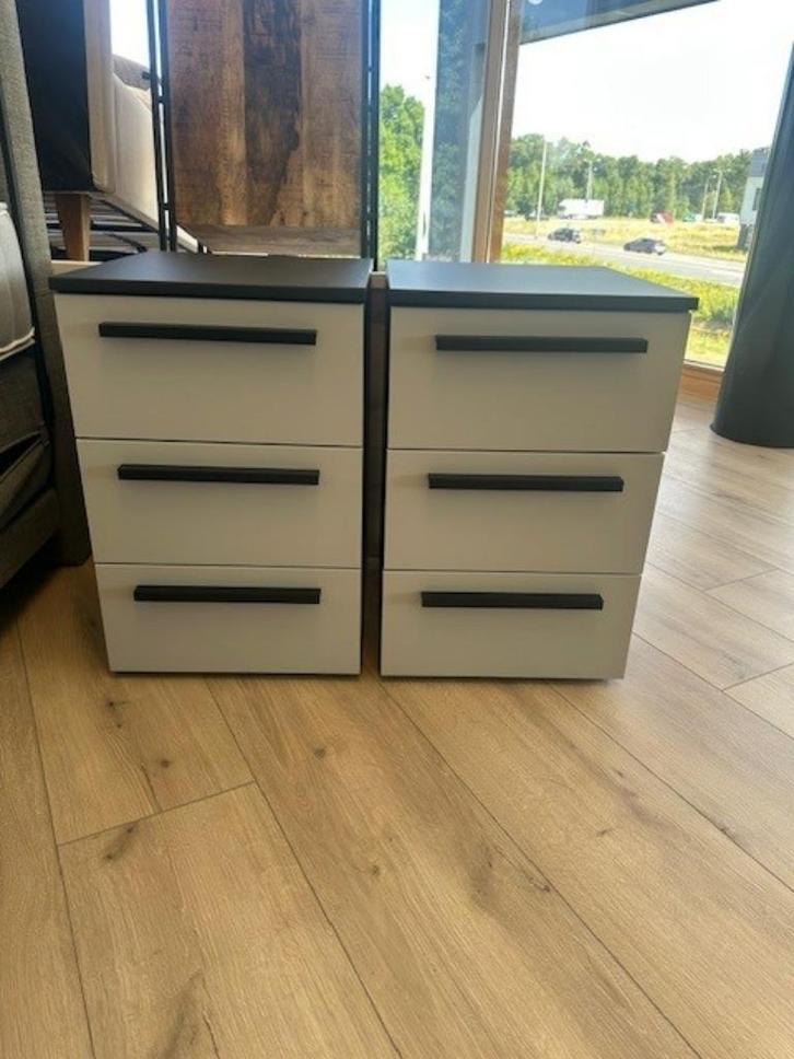 Nolte Alegro2 Nachtkasten, Huis en Inrichting, Slaapkamer | Nachtkastjes, Nieuw, 55 tot 70 cm, Minder dan 45 cm, Hout, Ophalen