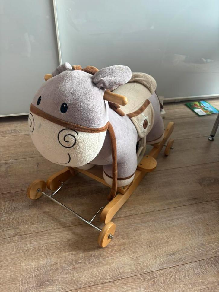 Hobbel/loop paard in zeer goede staar, Kinderen en Baby's, Speelgoed | Hobbelfiguren, Zo goed als nieuw, Ophalen