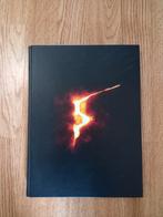 Resident Evil 5 gids, Ophalen of Verzenden, Zo goed als nieuw