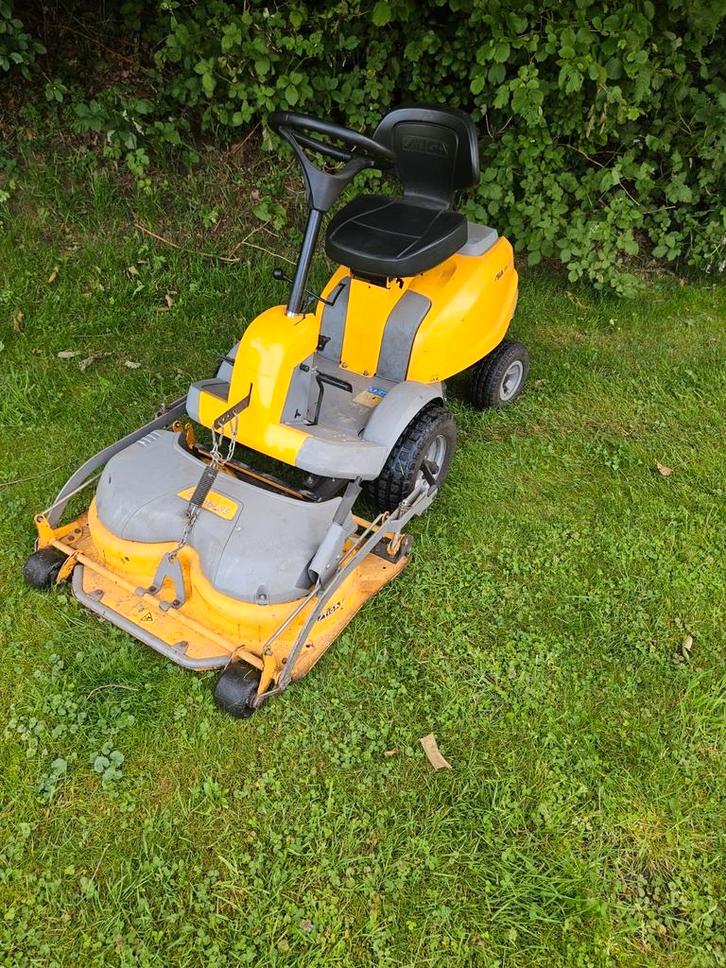 Stiga villa 13 hst frontmaaier zitmaaier grasmaaier mulch, Tuin en Terras, Zitmaaiers, Gebruikt, Minder dan 90 cm, Mulchfunctie