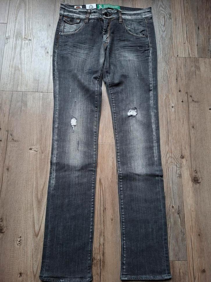 KUYICHI Lisa low slimfit jeans W28 L32, Kleding | Dames, Spijkerbroeken en Jeans, Nieuw, W28 - W29 (confectie 36), Grijs, Ophalen of Verzenden