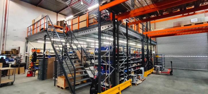 Entresol, Muziek en Instrumenten, Licht en Laser, Zo goed als nieuw, Licht, Ophalen of Verzenden