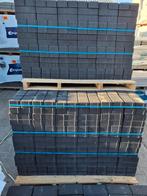 Spotgoedkoop! Betonklinkers Antraciet 6cm | €15 p/m² | 146m², Klinkers, Ophalen of Verzenden, Zo goed als nieuw, 10 m² of meer