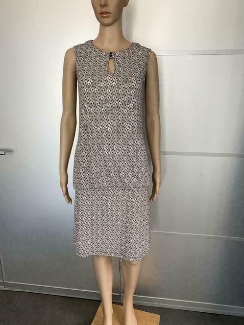 F731 La Ligna: Set:maat M=38/40  rok+top rokje+shirt Grijs, Kleding | Dames, Rokken, Zo goed als nieuw, Maat 38/40 (M), Wit, Knielengte