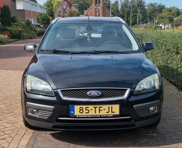 Ford Focus 1.6 74KW Wagon 2006 Zwart, Auto's, Ford, Particulier, Focus, Adaptive Cruise Control, Airbags, Airconditioning, Centrale vergrendeling