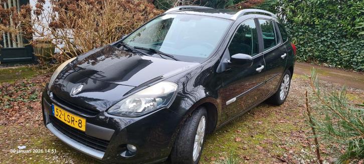 Renault Clio 1.2 TCE Estate 2010 Zwart metallic, Auto's, Renault, Particulier, Clio, Benzine, B, Stationwagon, Handgeschakeld
