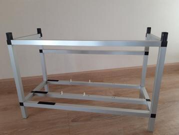 7x GPU aluminium Mining rig frame beschikbaar voor biedingen