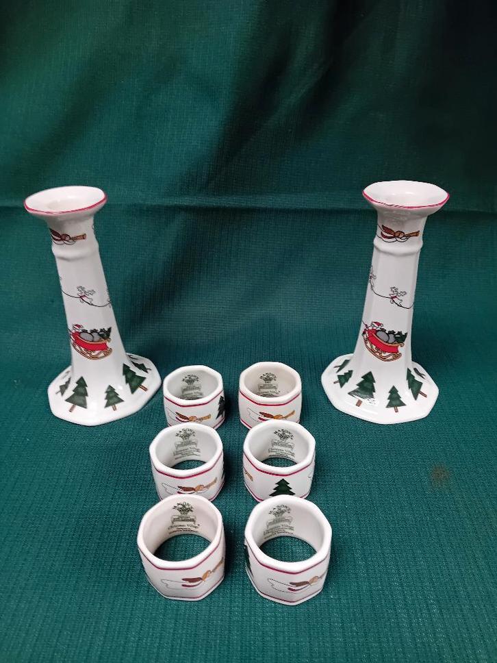 Christmas Village servies., Huis en Inrichting, Keuken | Servies, Zo goed als nieuw, Overige typen, Overige stijlen, Porselein