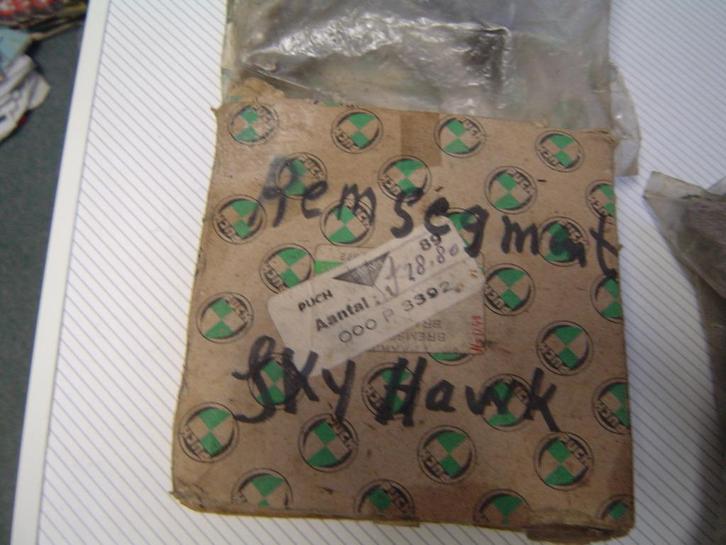 Nieuwe M50 Grand Prix onderdelen in verpakking., Fietsen en Brommers, Brommeronderdelen | Puch, Nieuw, Ophalen of Verzenden