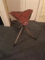 kruk 3 poten leder zitting jachtkrukje inklapbaar opvouwbaar, Ophalen of Verzenden, Gebruikt, Hout