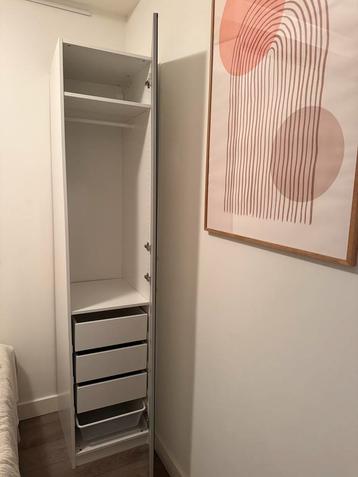 Pax Kast met Spiegeldeur - 50x60x236 beschikbaar voor biedingen