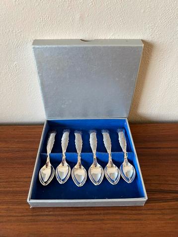 Vintage lepeltjes/koffielepeltjes/theelepeltjes verzilverd  beschikbaar voor biedingen