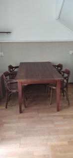 Houten eettafel met 4 mooie bistro stoelen + extra stoel, Ophalen, Gebruikt, 50 tot 100 cm, 150 tot 200 cm