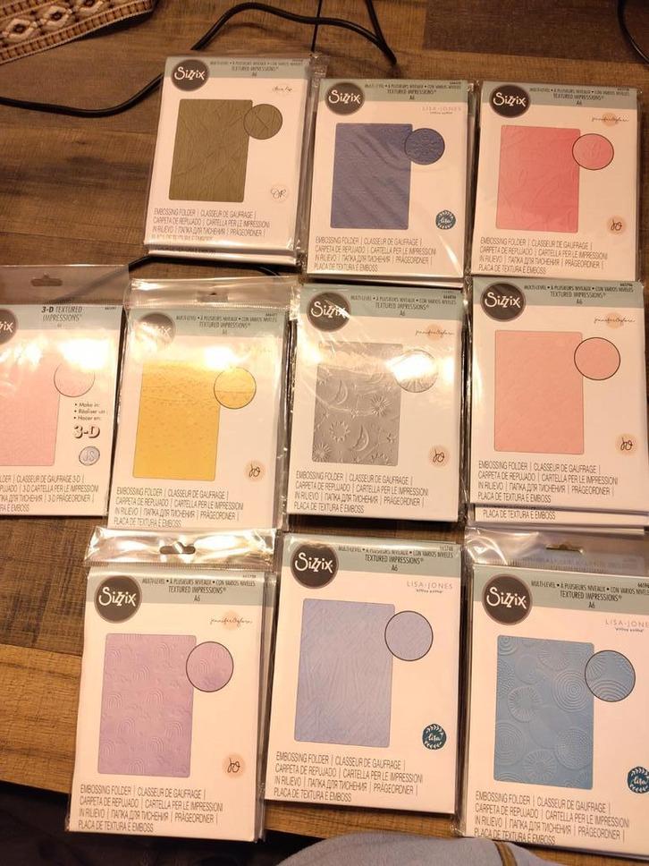 Sizzix embossing folders A6 NIEUW, Hobby en Vrije tijd, Kaarten | Zelf maken, Nieuw, Pons of Mal, Overige thema's, Ophalen of Verzenden