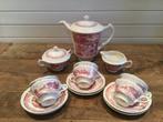 Boerenhoeve Rood Maastricht ( Koffie servies compleet), Antiek en Kunst, Antiek | Servies los, Ophalen of Verzenden