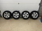 NIEUWE set SKODA KAROQ velgen met winterbanden 16 inch, Ophalen, 215 mm, 16 inch, Banden en Velgen