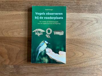 Vogels observeren bij de voederplaats - Detlef Singer beschikbaar voor biedingen