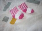 Mooie nieuwe fuchsia/witte prematuur sokjes 5,5 cm, Ophalen of Verzenden, Nieuw, Meisje, Overige typen