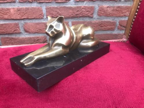 prachtbeeld! liggende kat, brons en marmer, Antiek en Kunst, Kunst | Beelden en Houtsnijwerken, Ophalen of Verzenden
