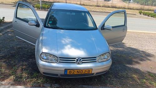 Volkswagen Golf 2003 Grijs, Auto's, Volkswagen, Particulier, Golf, Benzine, Hatchback, Geïmporteerd, Zilver of Grijs, Ophalen