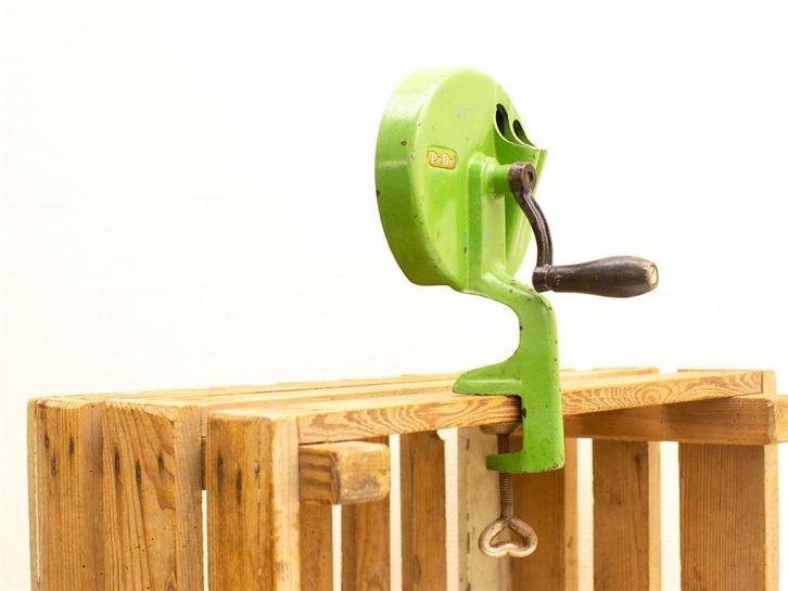 PE DE vintage bonensnijder 32710, Huis en Inrichting, Keuken | Keukenbenodigdheden, Gebruikt, Ophalen of Verzenden