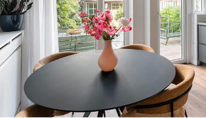 Eetkamerset (Tafel + Stoelen) - Wegens Verhuizing!, Huis en Inrichting, Tafels | Eettafels, Zo goed als nieuw, 100 tot 150 cm