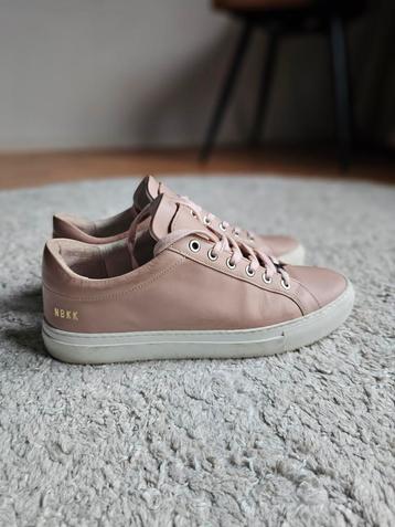 Nubikk schoenen roze vrouwen 41 beschikbaar voor biedingen