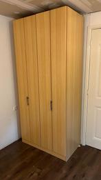 Grote kledingkast (223cm hoog), Huis en Inrichting, Kasten | Kledingkasten, Ophalen, Gebruikt, 100 tot 150 cm, 200 cm of meer