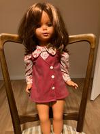 Schattige jongedame pop 55 cm, Verzamelen, Poppen, Ophalen of Verzenden, Zo goed als nieuw, Pop